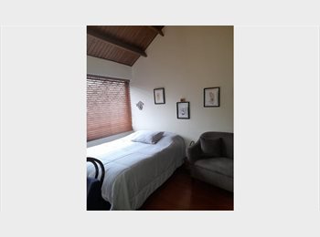 CompartoApto CO - ARRIENDO HABITACION PRINCIPAL CON BAÑO PRIVADO _ CASA _ SANTA BARBARA; BOGOTA, Bogotá - COP$ 1.450.000 por mes
