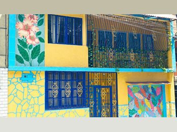 CompartoApto CO - Casa  Prado INN, Medellín - COP$ 1.200.000 por mes