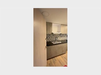 CompartoApto CO - Apto Modelia al frente del êxito, Bogotá - COP$ 1.700.000 por mes