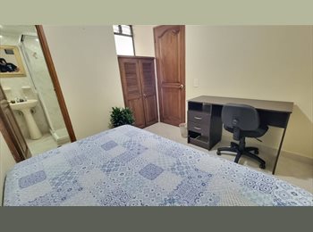 CompartoApto CO - ENVIGADO - EL PORTAL - CENTRO COMERCIAL VIVA, Envigado - COP$ 900.000 por mes
