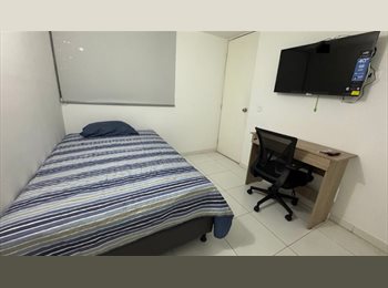 CompartoApto CO -  ¡Oportunidad! Habitación con BAÑO PRIVADO y AMOBLADA  a 1 cuadra del METRO E. MADERA, Bello - COP$ 900.000 por mes