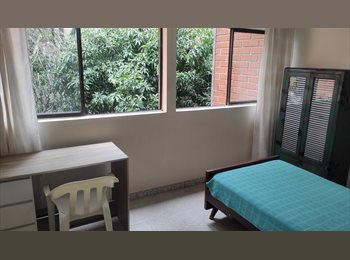 CompartoApto CO - HABITACIÓN SECTOR SURAMERICANA, Medellín - COP$ 800.000 por mes