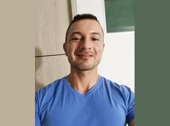 CompartoApto CO - Pablo - 44 - Bogotá