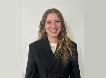 CompartoApto CO - Angela - 23 - Bogotá