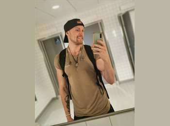 CompartoApto CO - Alexander Larsson  - 33 - Medellín