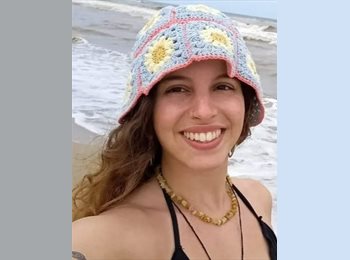 CompartoApto CO - Ivana  - 27 - Bogotá