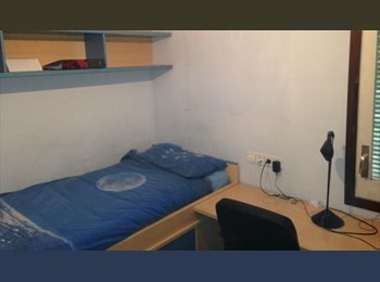 Roomgo ES - Prceciosa habitación en piso de estudiantes., Les Corts - 530 € por mes