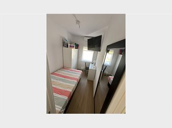 Roomgo ES - HABITACION DOBLE CORNELLA GASTOS INCLUIDOS, Cornellà de Llobregat - 650 € por mes