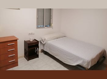 Roomgo ES - Alquiler de habitación en casa a compartir, Sevilla - 380 € por mes