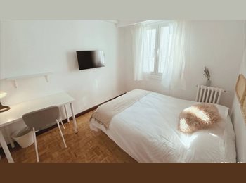 Roomgo ES - Habitación amplia en coliving nuevo. Metro Parque de las Avenidas. Ideal máster/profesional, Ciudad Lineal - 700 € por mes
