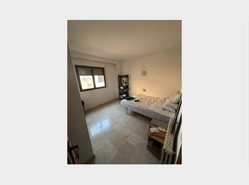 Roomgo ES - Alquiler de habitación en zona centro de Palma, Palma de Mallorca - 600 € por mes