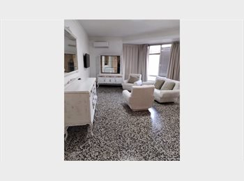 Roomgo ES - Se comparte piso en Deltebre. Somos 2 personas y DOS GATAS, España - 310 € por mes