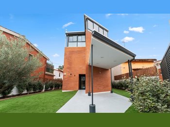 Roomgo ES - LERELE STUDIO, Cerdanyola Del Vallès - 650 € por mes