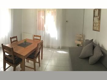 Roomgo ES - Alquilo habitacion, Vilafranca del Penedès - 450 € por mes