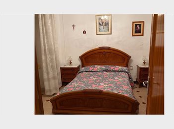 Roomgo ES - Alquilo habitación amueblada, España - 300 € por mes