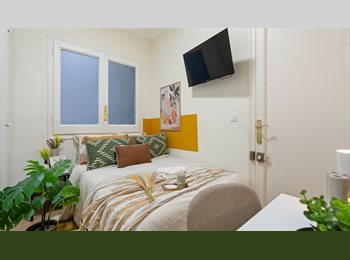 Roomgo ES - Double bed room w/TV, Sarrià-Sant Gervasi - 580 € por mes