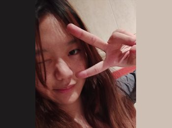 Roomgo ES - Carla  - 23 - Barcelona