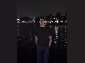 Roomgo ES - Ahmed - 18 - Barcelona