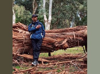 Roomgo ES - Franco - 30 - Pamplona