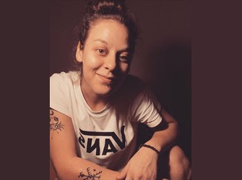 Roomgo ES - Katarina - 30 - Badalona