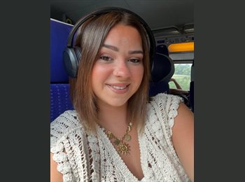 Roomgo ES - Lilou - 21 - Alicante