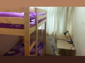 Roomgo HK - Flat share in a bunk bed room in Yau Ma Tei., Yau Ma Tei - HKD5,500 pcm