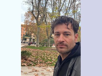 Roomgo HK - Rafhael - 35 - Wan Chai