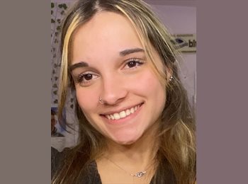 Roomgo IE - Carla - 20 - Galway