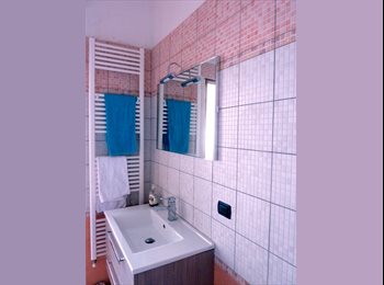 Roomgo IT - Single Room starting from January/ Stanza singola Libera da Gennaio, Firenze - 250 € al mese