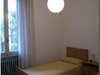 Roomgo IT - AFFITTO STANZE IMOLA ADIACENZE VIALE DANTE, Imola - 330 € al mese