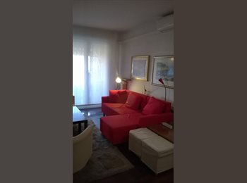 Roomgo IT - stanza doppia SOLO STUDENTe maschio 18/22 anni, Settimana corta, Pta Venezia - Citta Studi - Lambrate - 370 € al mese