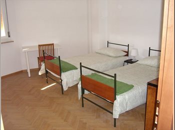 Roomgo IT - Stanza doppia uso singolo a Ferrara, Ferrara - 300 € al mese