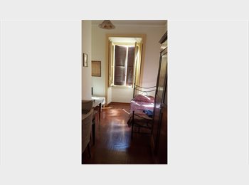 Roomgo IT - VIALE REGINA MARGHERITA, STUPENDA SINGOLA X STUDENTI, Salario-Trieste - 500 € al mese