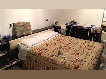 Roomgo IT - camere in appartamento condiviso, Navigli - Ticinese - Pta Genova - Lorenteggio - 700 € al mese