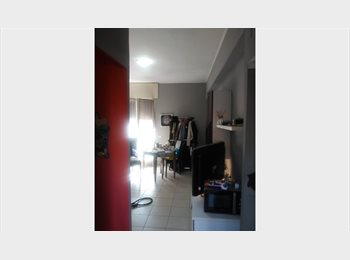 Roomgo IT - Grande camera doppia, Bovisa - Niguarda - Bicocca - 550 € al mese