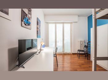 Roomgo IT - Camera singola a Milano vicino metro gialla Comasina, Novate Milanese - 680 € al mese