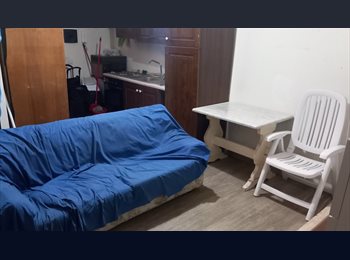 Roomgo IT - Affitto posto letto in bilocale, Casilino Prenestino - 300 € al mese