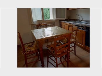 Roomgo IT - Affitto stanza a studentesse o lavoratrici, Collebeato - 420 € al mese