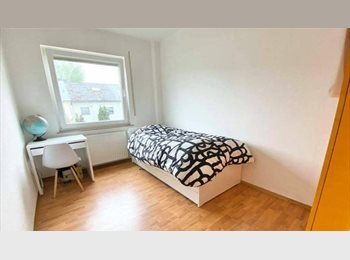 Appartager LU - Chambre en location en appartement Kirchberg, Luxembourg, Luxembourg - 800 € / Mois