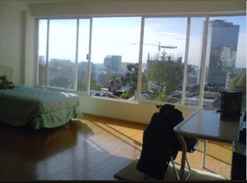 Roomgo MX - Santa Fe Cuartos Recamaras Habitaciones Cuarto en renta, Cuajimalpa de Morelos - MX$10,000 por mes