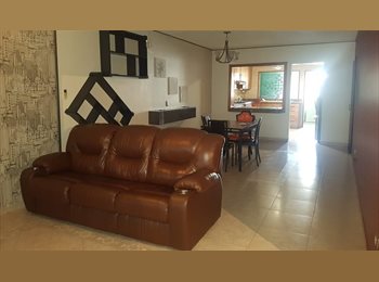 Roomgo MX - Rento hab para roomie en departamento  muy bien ubicado y acondicionado., Monterrey - MX$6,500 por mes