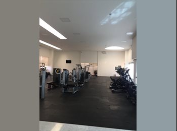 Roomgo MX - Busco roomie en Juriquilla towers, Querétaro - MX$10,000 por mes