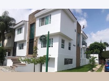 Roomgo MX - En Jardin Real, Zapopan - MX$7,500 por mes