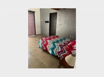 Roomgo MX - Se renta habitación con baño privado, Querétaro - MX$8,000 por mes