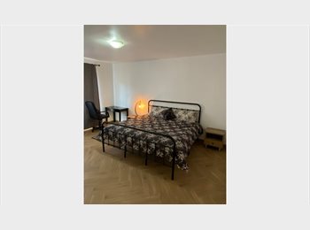 Roomgo MX - Recámara Grande Amueblada con Baño Privado, A/C y Cochera Eléctrica., Tijuana - MX$10,200 por mes