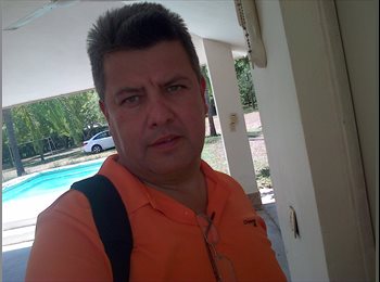 Roomgo MX - Mario - 30 - Monterrey