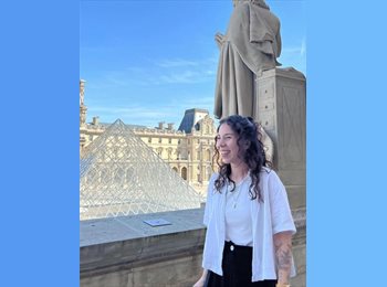 Roomgo MX - Emilia - 28 - Querétaro