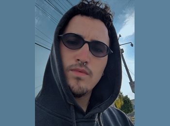 Roomgo MX - Ulises ceja  - 36 - Guadalajara