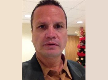 Roomgo MX - Alejandro Flores Bou - 61 - Cuernavaca