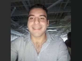 Roomgo MX - Adrian - 35 - Morelia